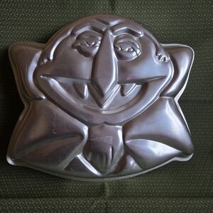 The Count From Sesame Street Cake Pan Vintage 1977